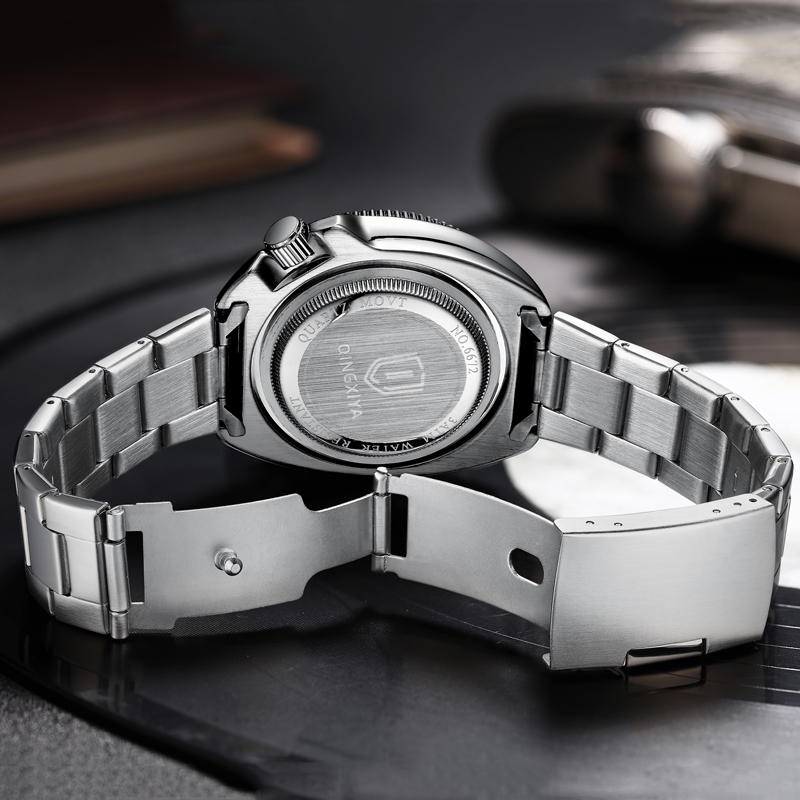 QINGXIYA Brand Fashion Classic - Luxury Watch Magazine recension och pris
